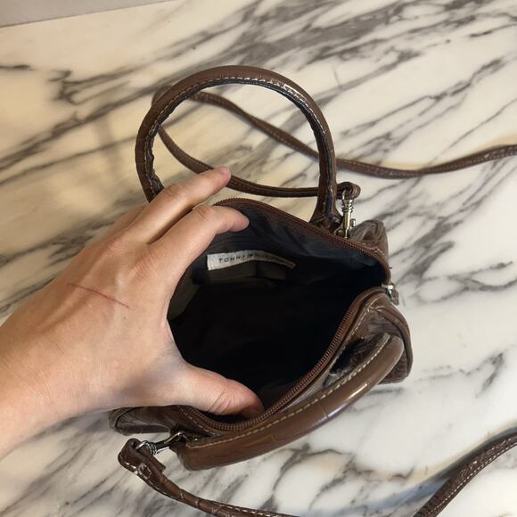 Vintage Retro Y2K Tommy Hilfiger baby handbag Purse Faux Leather Tan Crossbody - Picture 3 of 6